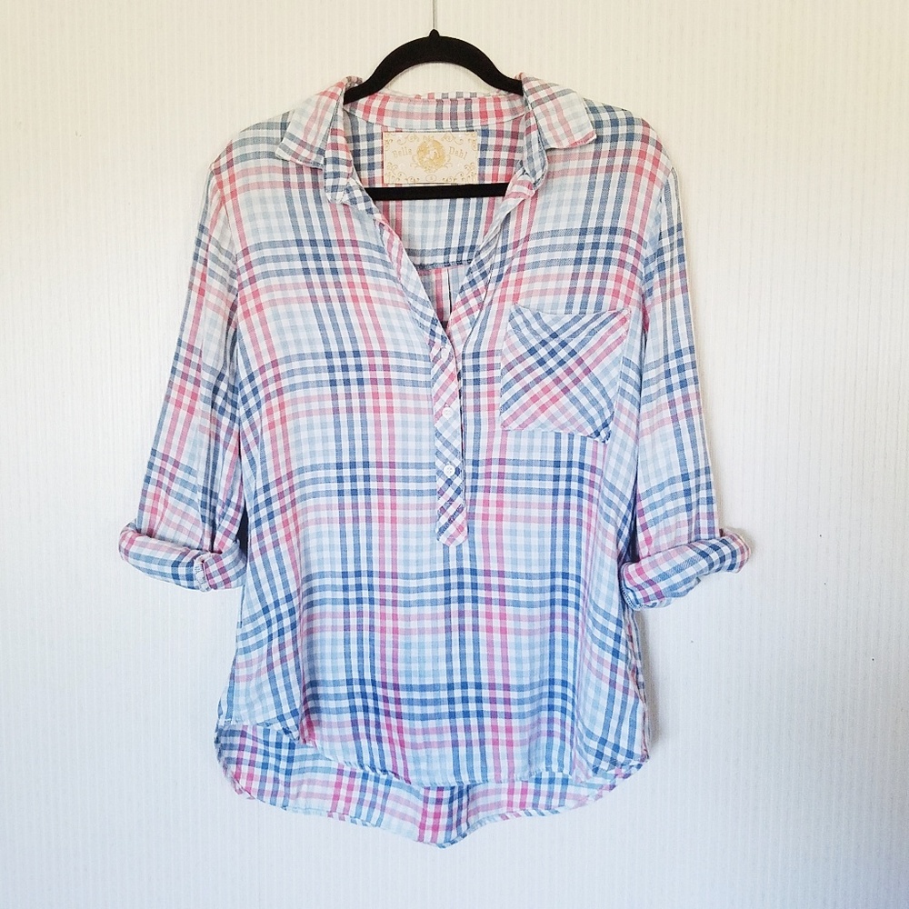 🚚 Moving Sale 🚚 Anthropologie Bella Dahl shirt